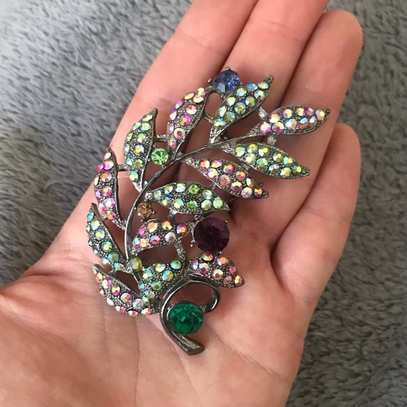 Rhinestone Brooch - Picture 3 of 3
